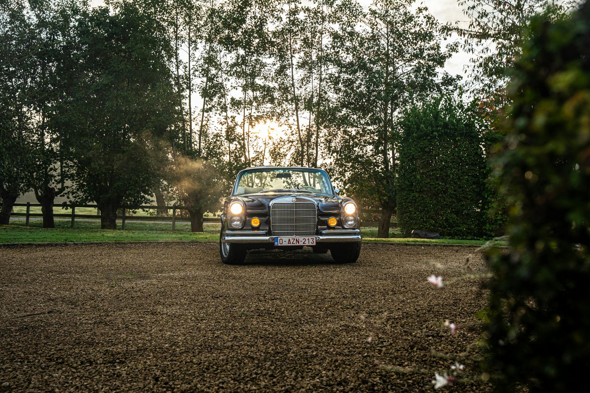 1969 Mercedes-Benz (W111) 280 SE Cabriolet for sale by auction in Ghent ...